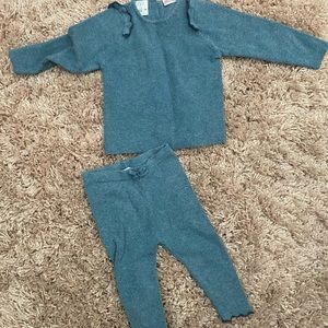 Zara zipped Leggings and sweater